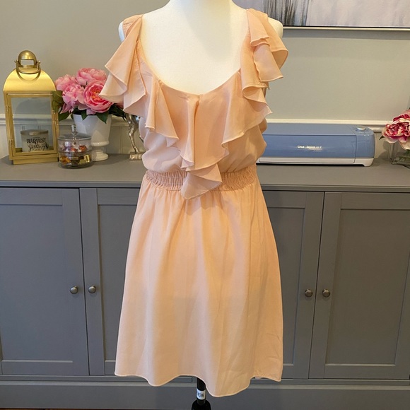Peach ruffle asymmetrical high low summer dress - Picture 4 of 6